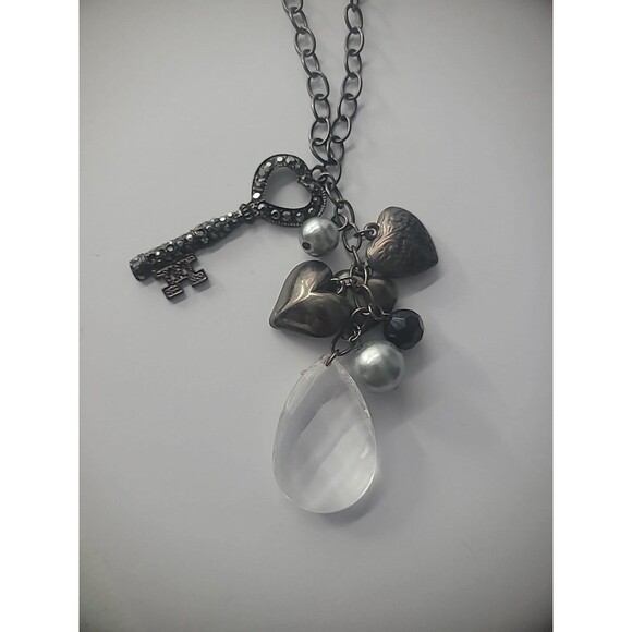 Vintage Necklace Chain Charm Pendants Clear Key Heart Beaded Cluster Jewelry - Picture 9 of 10